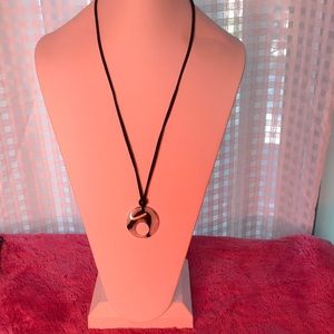 Black and White circle necklace